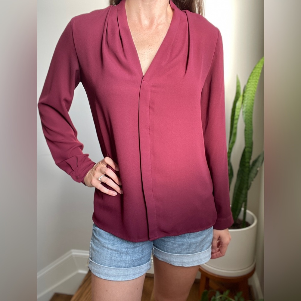 Maroon red flowy top